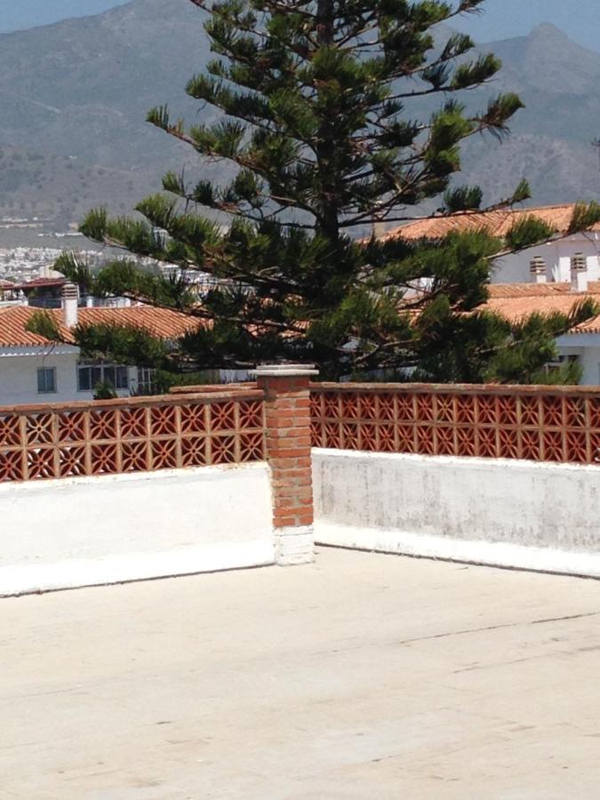 Chez Alison! Central Nerja Apt Екстериор снимка