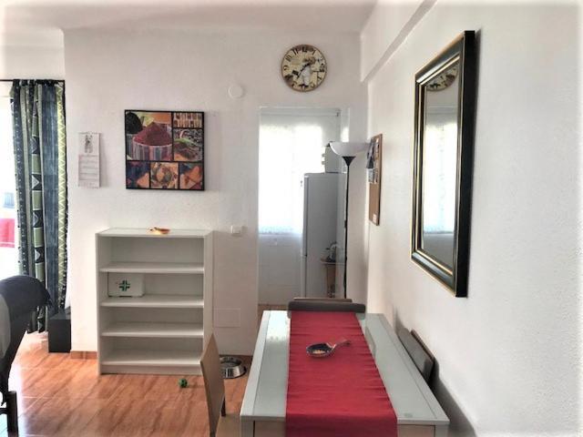 Chez Alison! Central Nerja Apt Екстериор снимка