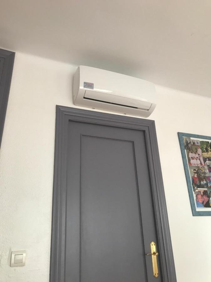 Chez Alison! Central Nerja Apt Екстериор снимка
