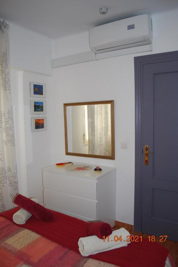 Chez Alison! Central Nerja Apt Екстериор снимка
