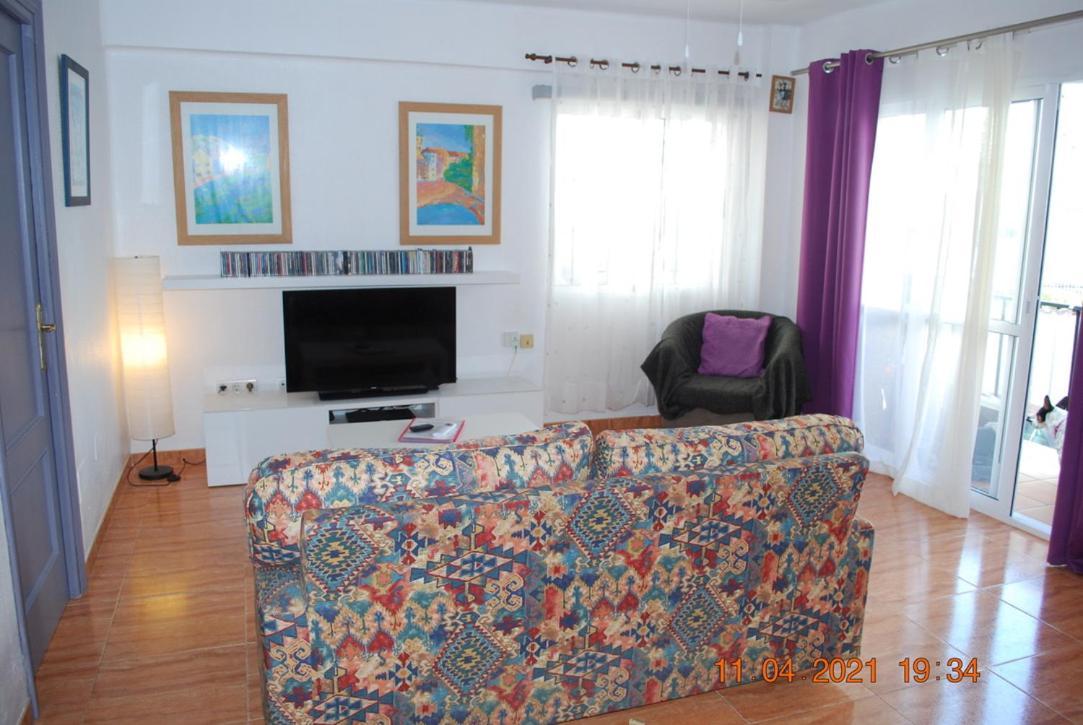 Chez Alison! Central Nerja Apt Екстериор снимка